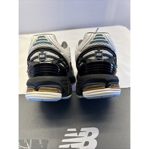 NEW BALANCE 1906R Classic Shoe Unisex Size M9.5 W11 Licorice White Blue Gray New - Picture 6 of 9